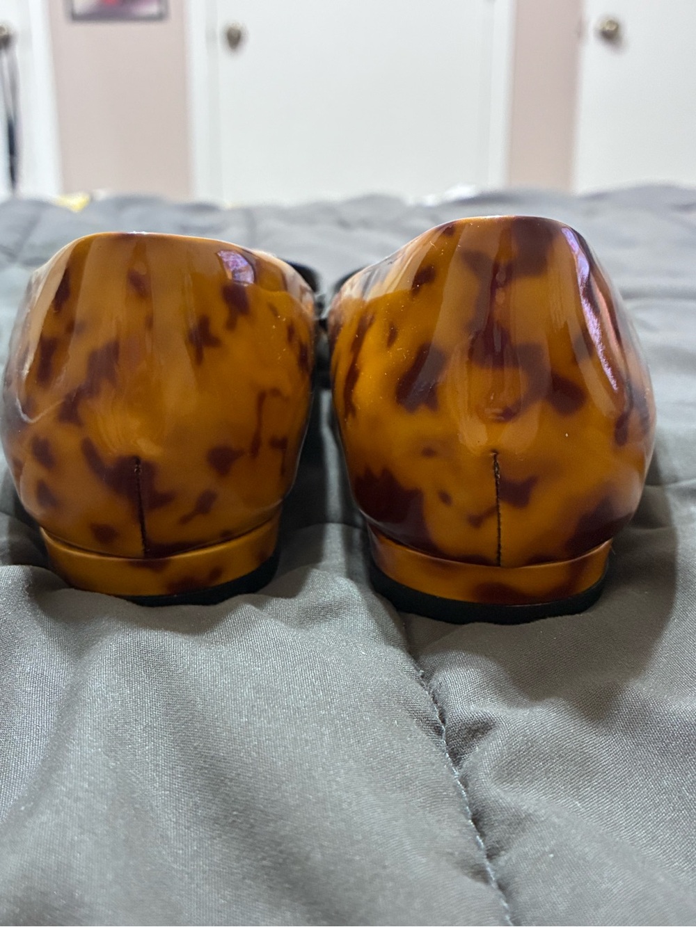 Gucci Black Patent and Tortoiseshell Peep-Toe Flats - Picture 6 of 12